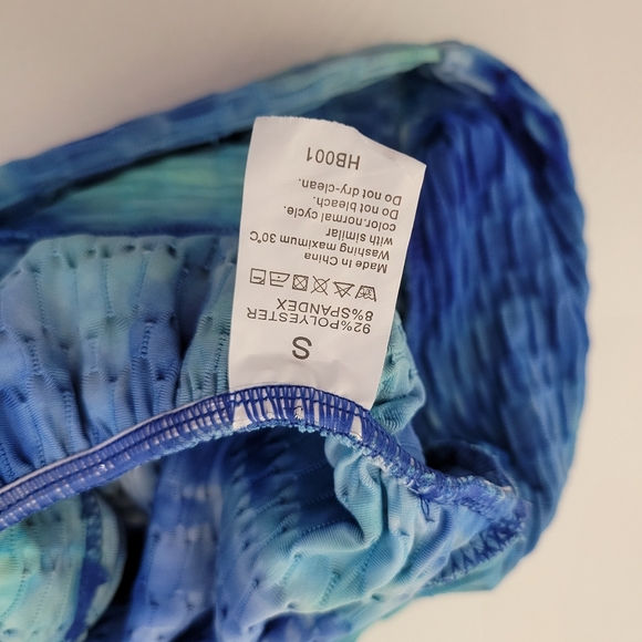 Tik Tok Famous Bubble Shorts Size Small - Picture 6 of 6